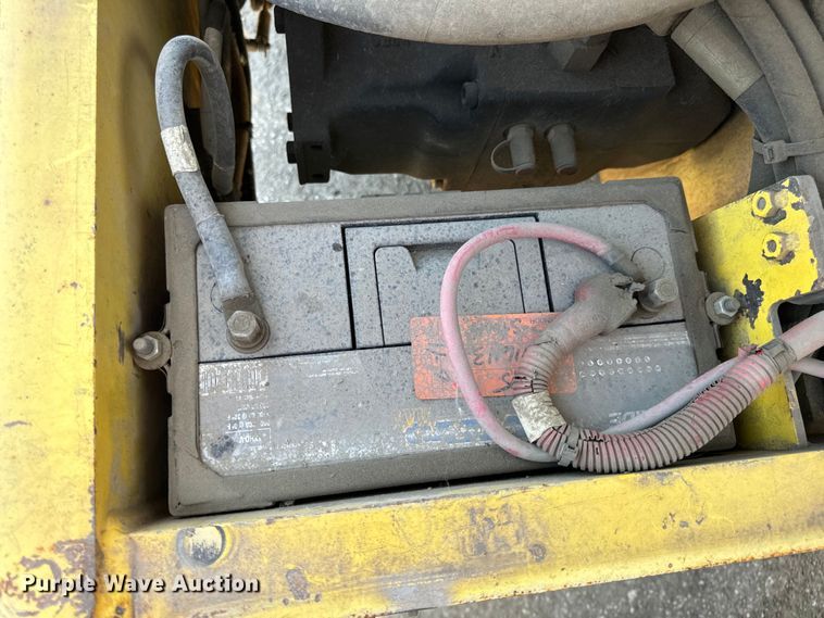 image for item DL4453 2009 Hypac C766D double drum vibratory roller