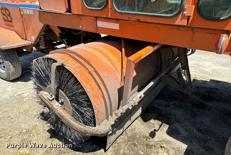 image for item DL4454 2002 Broce CR350 broom