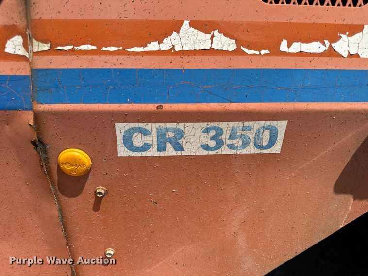 image for item DL4454 2002 Broce CR350 broom