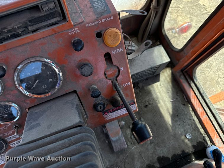 image for item DL4454 2002 Broce CR350 broom