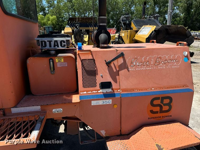 image for item DL4454 2002 Broce CR350 broom