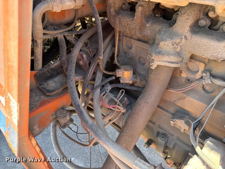 image for item DL4454 2002 Broce CR350 broom