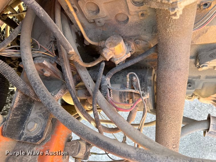 image for item DL4454 2002 Broce CR350 broom