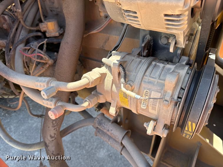 image for item DL4454 2002 Broce CR350 broom