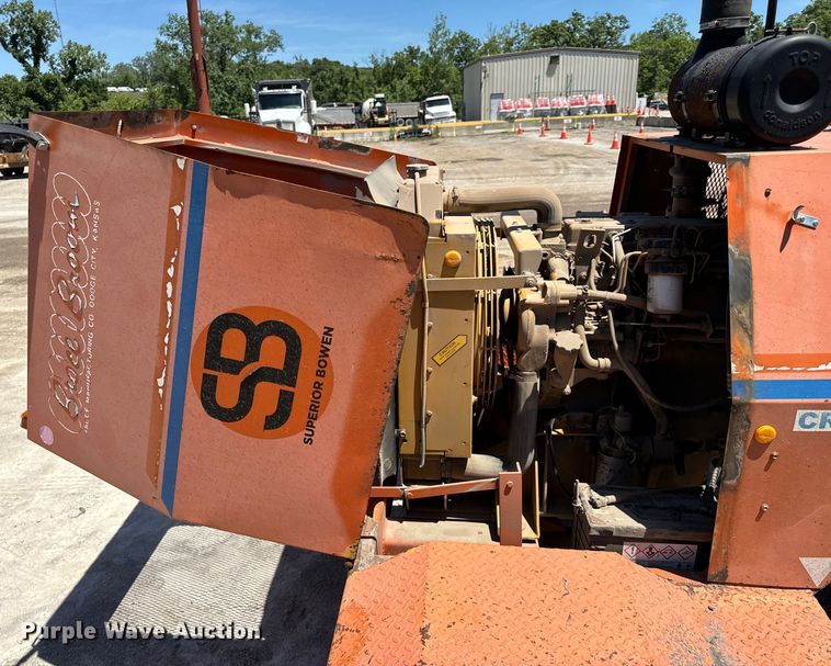 image for item DL4454 2002 Broce CR350 broom