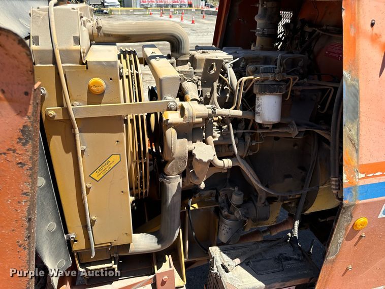 image for item DL4454 2002 Broce CR350 broom