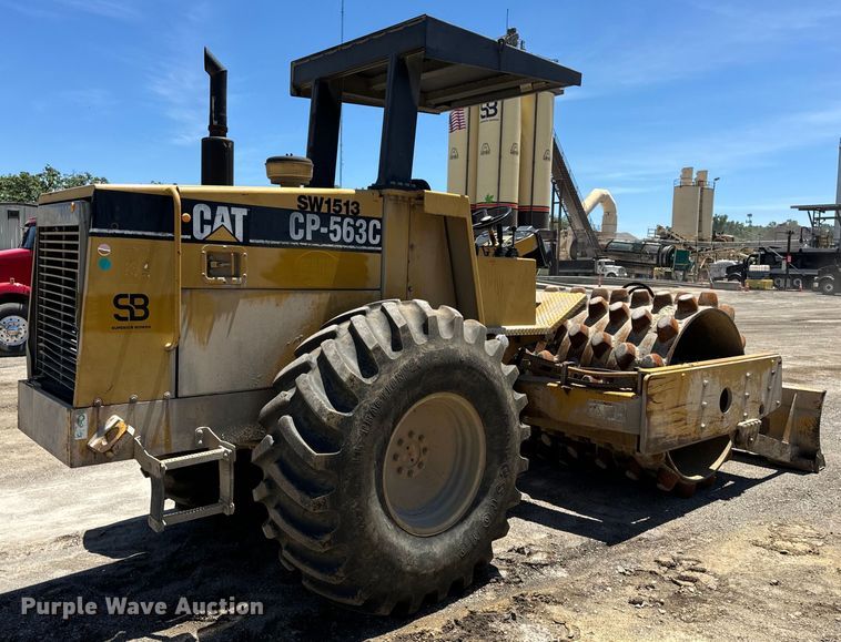 image for item DL4455 2000 Caterpillar CP-563C single drum vibratory roller