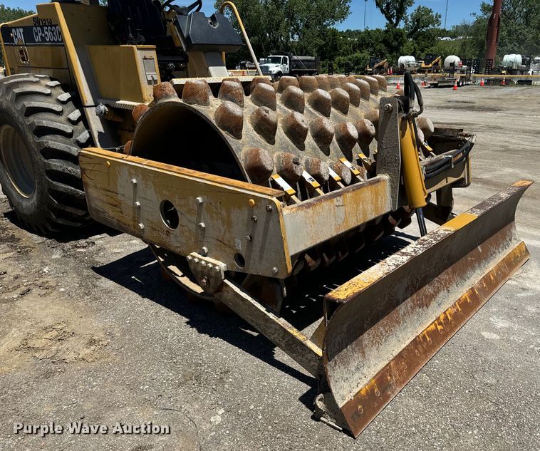image for item DL4455 2000 Caterpillar CP-563C single drum vibratory roller
