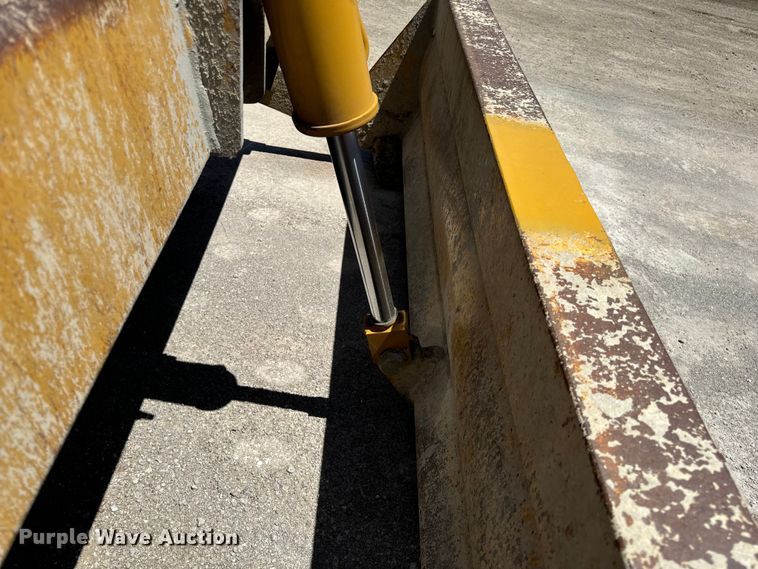 image for item DL4455 2000 Caterpillar CP-563C single drum vibratory roller