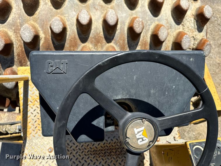 image for item DL4455 2000 Caterpillar CP-563C single drum vibratory roller