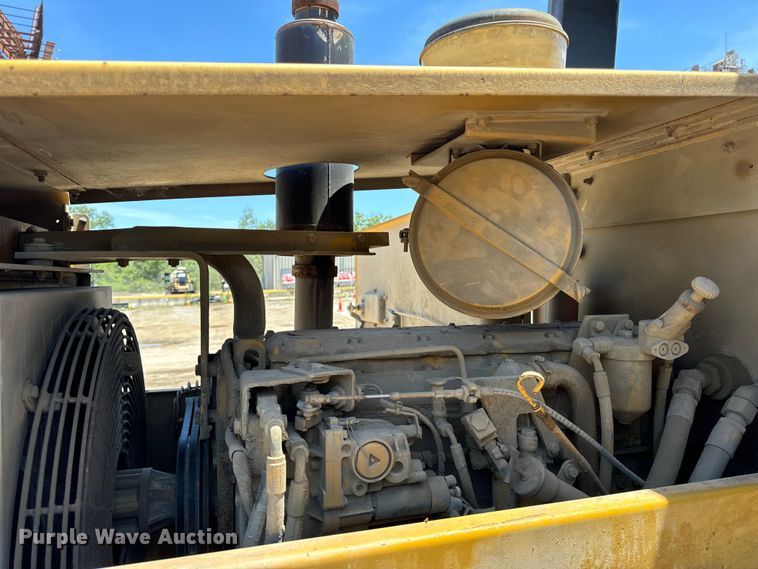 image for item DL4455 2000 Caterpillar CP-563C single drum vibratory roller