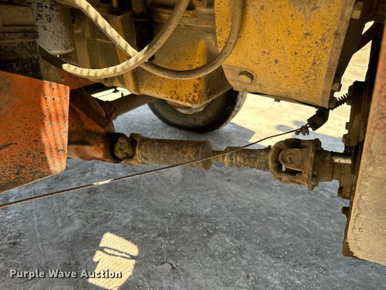 image for item DL4456 2003 Broce CR350 broom