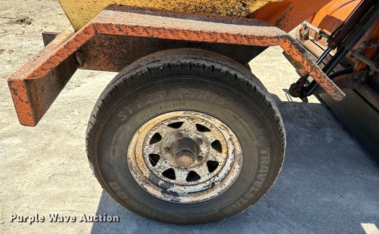 image for item DL4456 2003 Broce CR350 broom