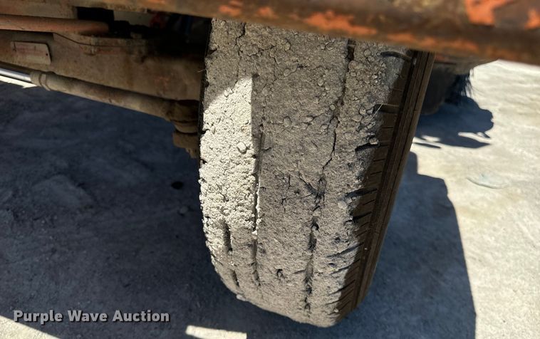 image for item DL4456 2003 Broce CR350 broom