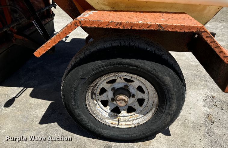 image for item DL4456 2003 Broce CR350 broom