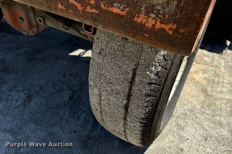 image for item DL4456 2003 Broce CR350 broom