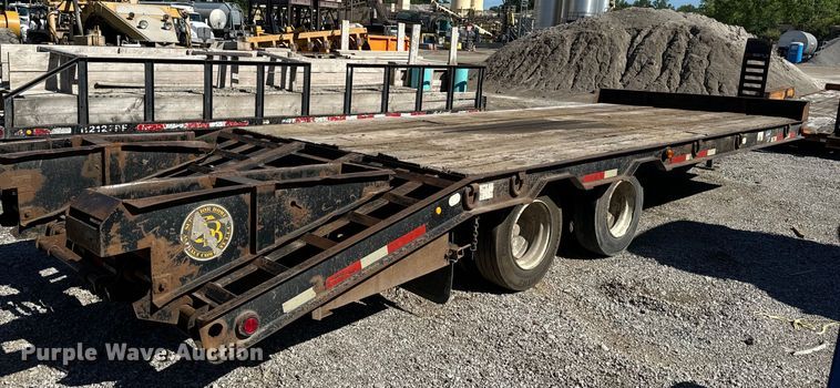 image for item DL4460 2005 Belshe equipment trailer