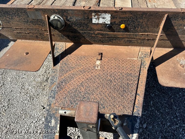 image for item DL4460 2005 Belshe equipment trailer