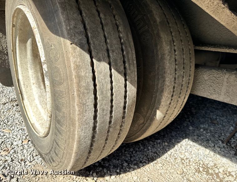 image for item DL4460 2005 Belshe equipment trailer