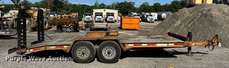 image for item DL4461 2005 Redi Haul equipment trailer