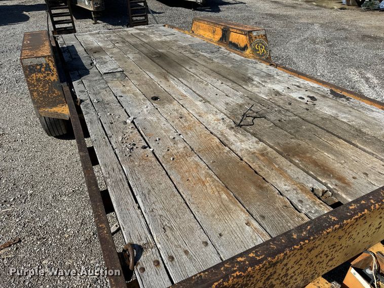 image for item DL4461 2005 Redi Haul equipment trailer