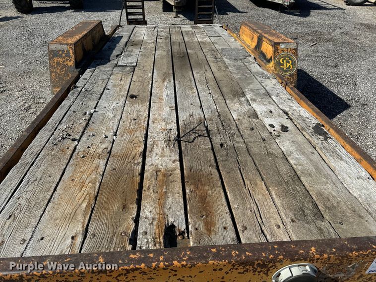 image for item DL4461 2005 Redi Haul equipment trailer