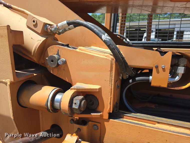 image for item DM1722 1996 Lull 644B-37 Highlander II telehandler