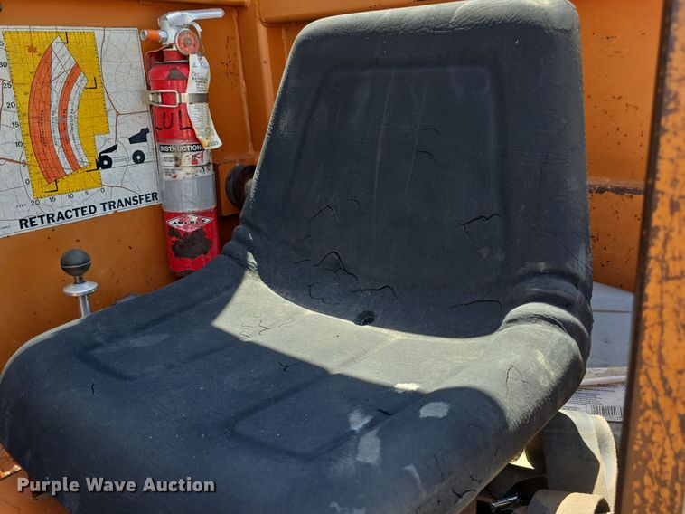 image for item DM1722 1996 Lull 644B-37 Highlander II telehandler