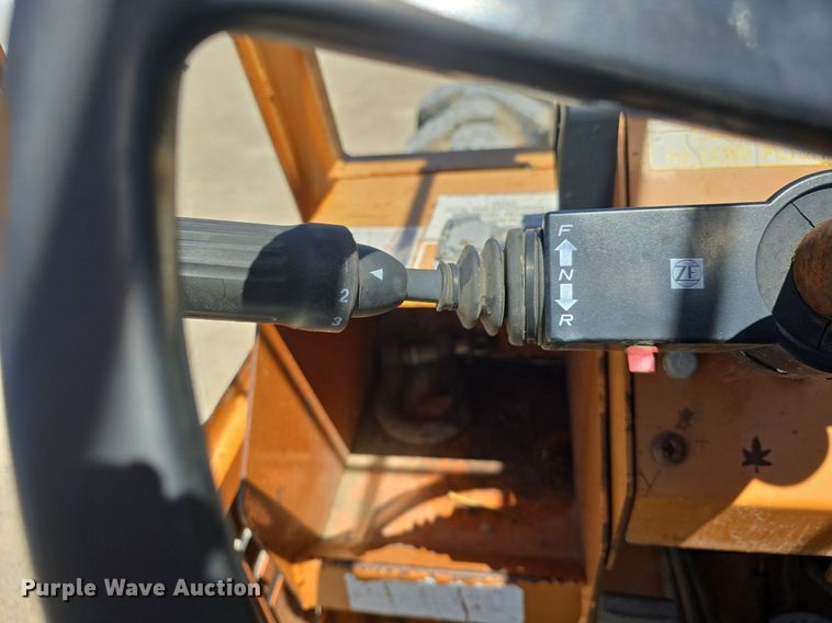 image for item DM1722 1996 Lull 644B-37 Highlander II telehandler