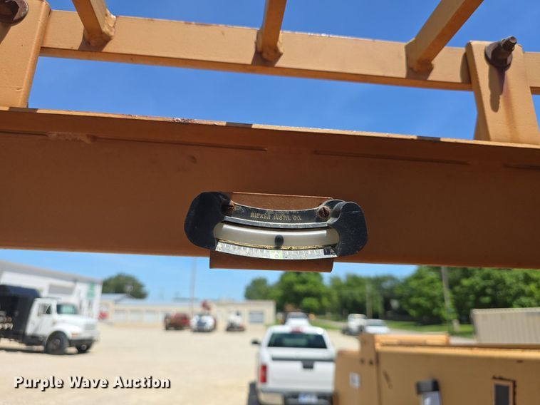 image for item DM1722 1996 Lull 644B-37 Highlander II telehandler