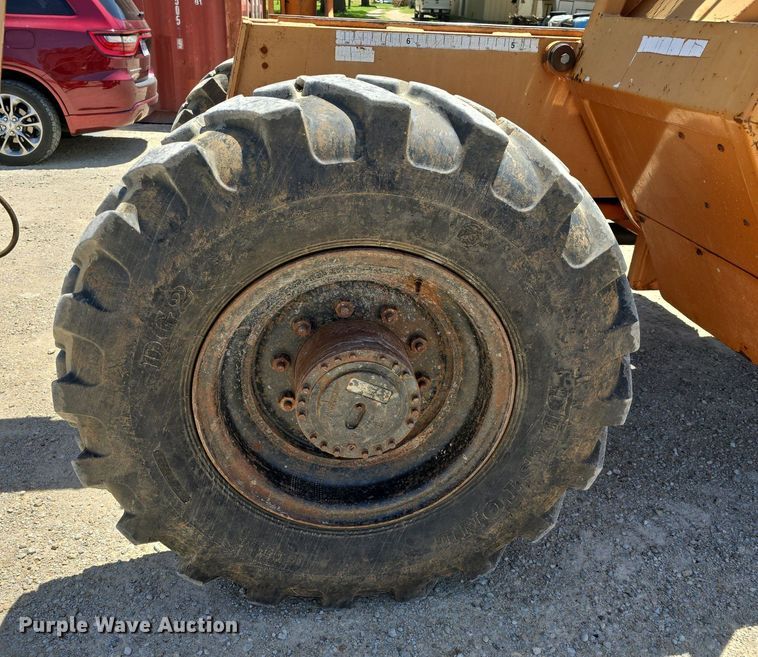 image for item DM1722 1996 Lull 644B-37 Highlander II telehandler