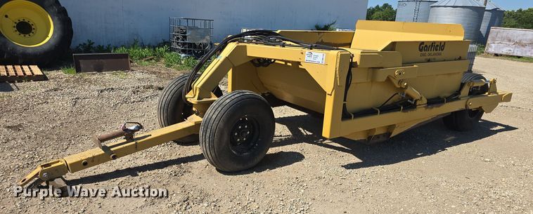 image for item DM1725 Garfield scraper