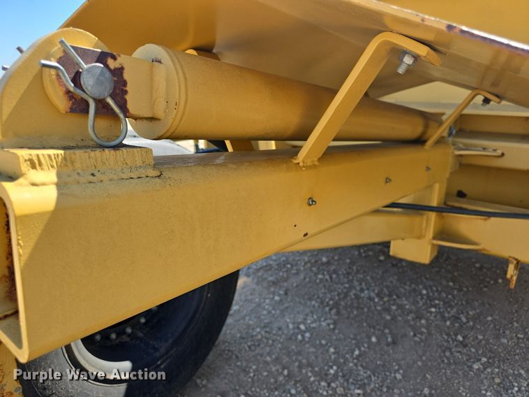 image for item DM1725 Garfield scraper