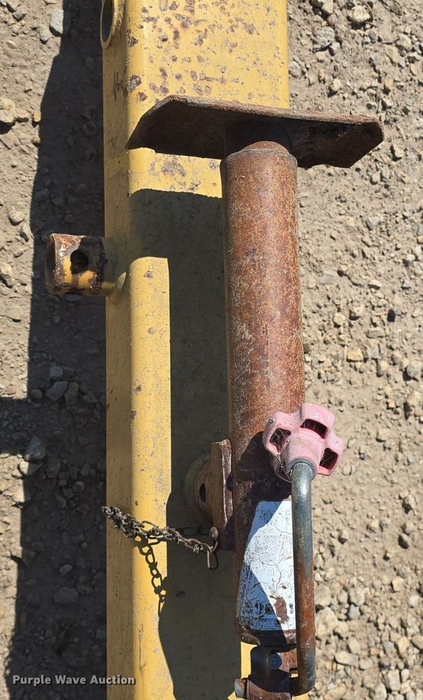 image for item DM1725 Garfield scraper