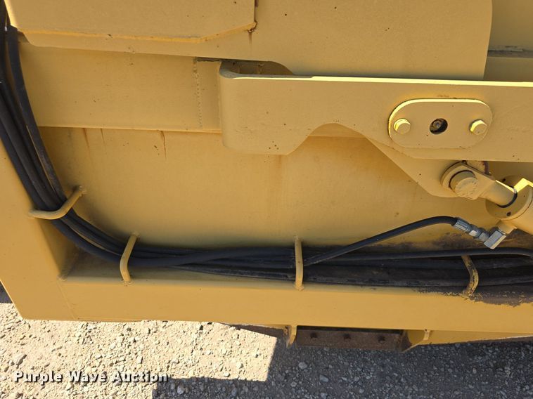 image for item DM1725 Garfield scraper