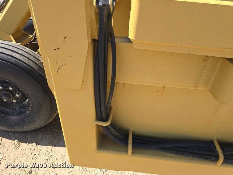 image for item DM1725 Garfield scraper