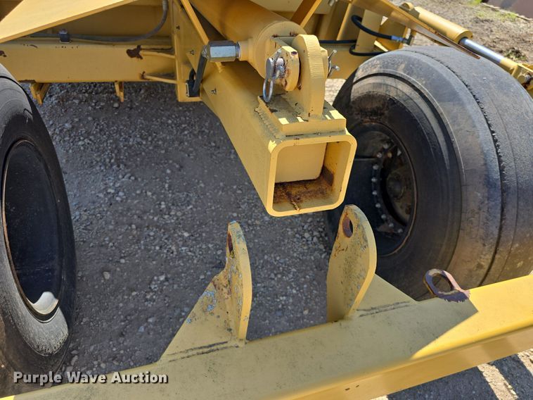 image for item DM1725 Garfield scraper