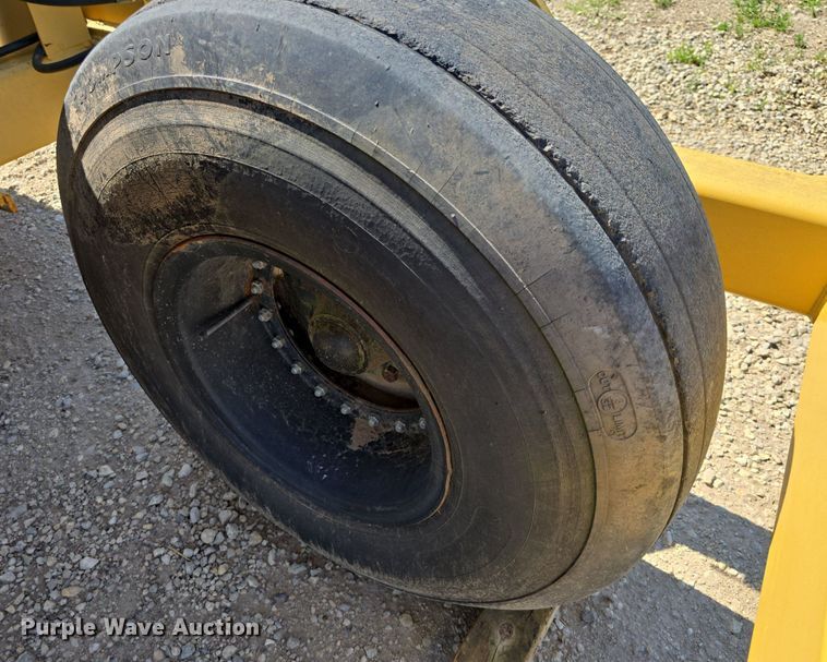 image for item DM1725 Garfield scraper