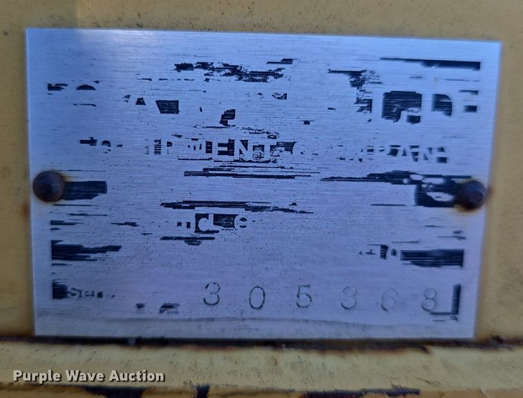 image for item DM1725 Garfield scraper