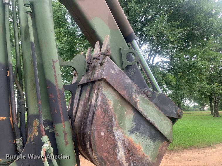 image for item DM7877 1989 Freightliner Unimog FLU419 emplacement excavator