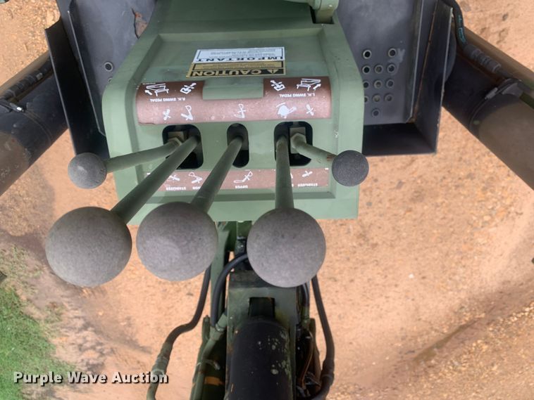 image for item DM7877 1989 Freightliner Unimog FLU419 emplacement excavator