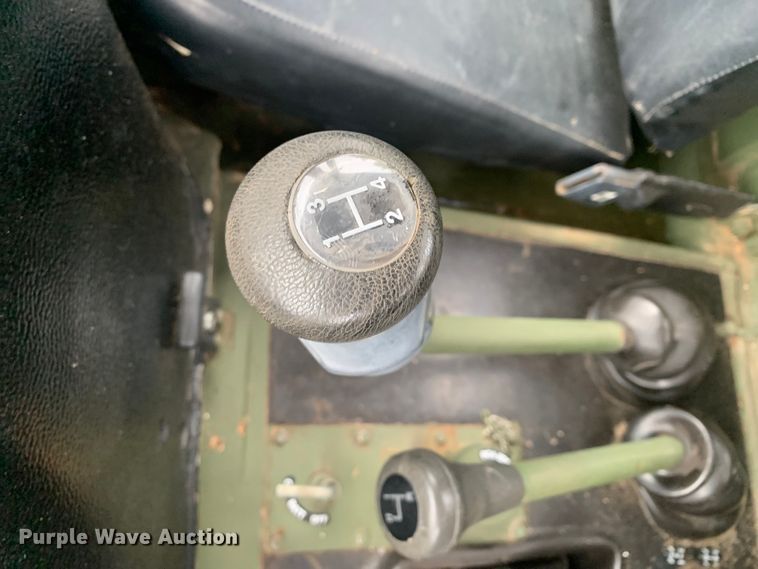 image for item DM7877 1989 Freightliner Unimog FLU419 emplacement excavator