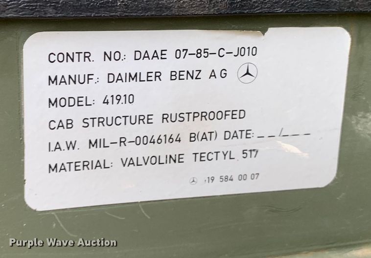 image for item DM7877 1989 Freightliner Unimog FLU419 emplacement excavator