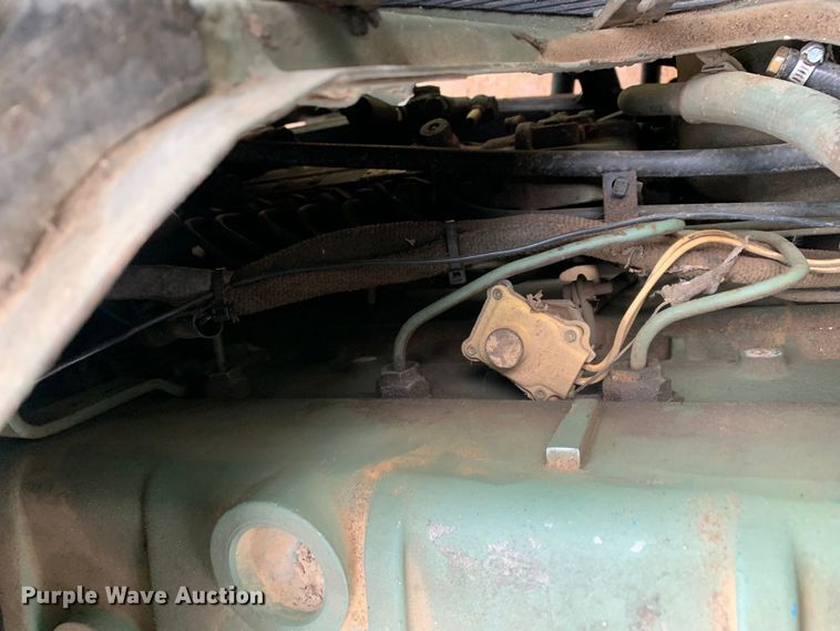 image for item DM7877 1989 Freightliner Unimog FLU419 emplacement excavator