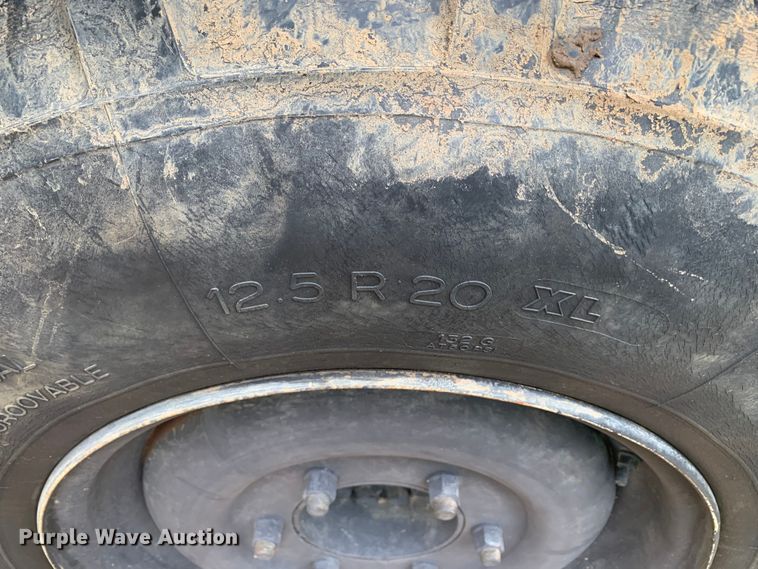 image for item DM7877 1989 Freightliner Unimog FLU419 emplacement excavator