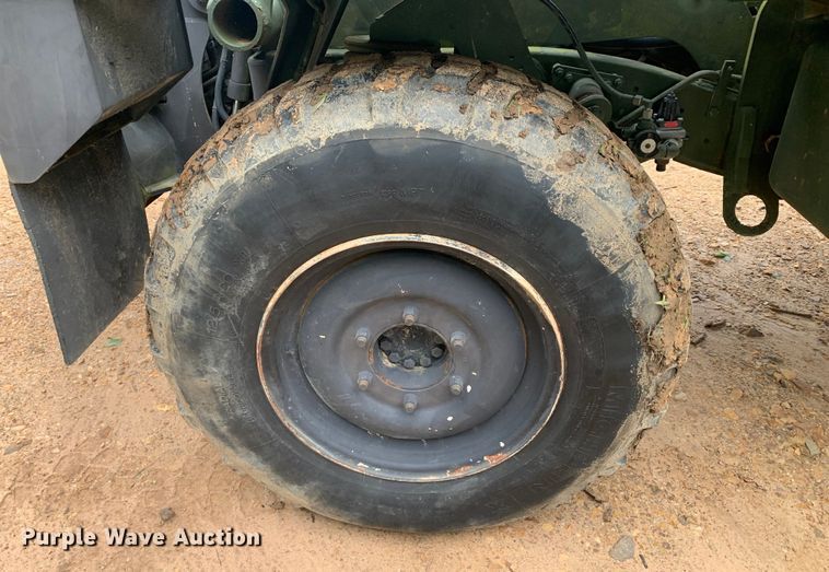 image for item DM7877 1989 Freightliner Unimog FLU419 emplacement excavator