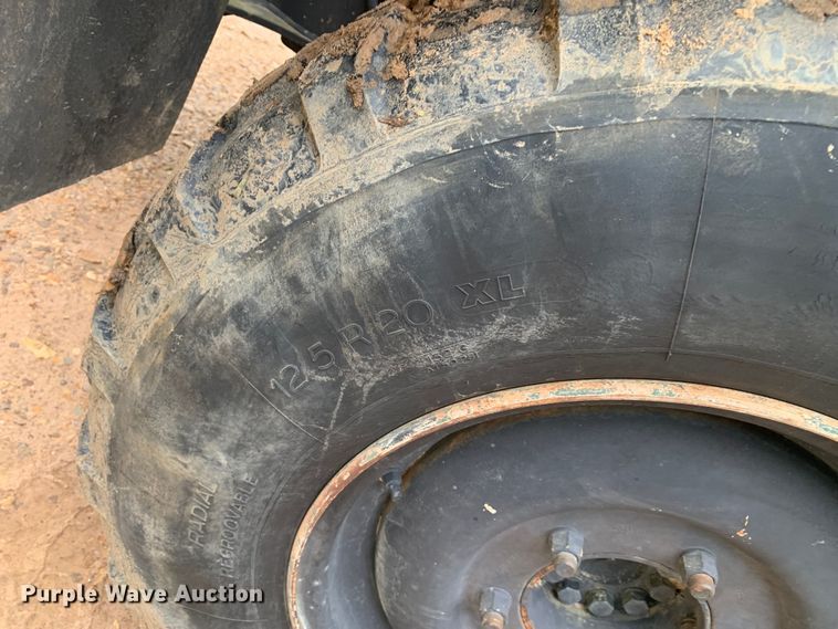 image for item DM7877 1989 Freightliner Unimog FLU419 emplacement excavator