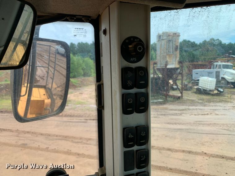 image for item DM7879 2012 Volvo  L150G wheel loader