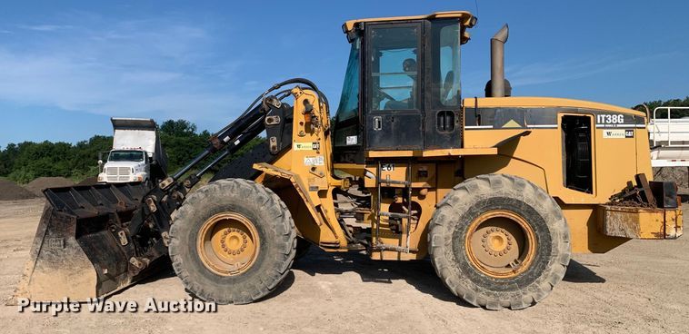 image for item DM7880 2004 Caterpillar IT38G Series II wheel loader
