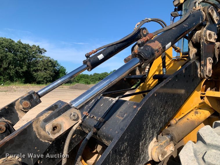 image for item DM7880 2004 Caterpillar IT38G Series II wheel loader